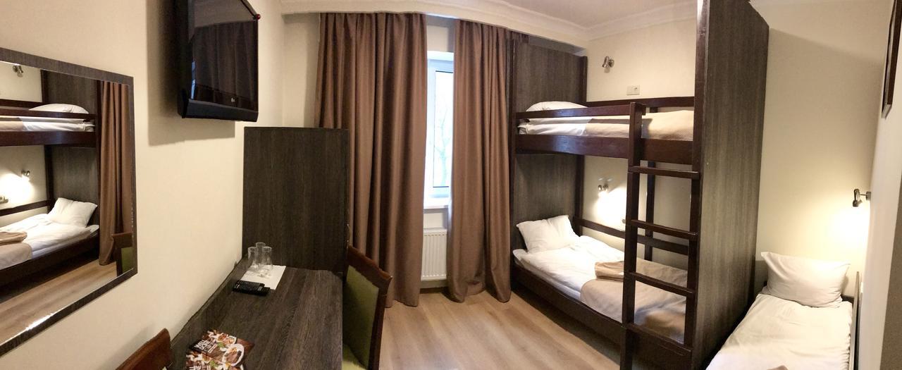 Non-stop Economy Bed & Breakfast 4*