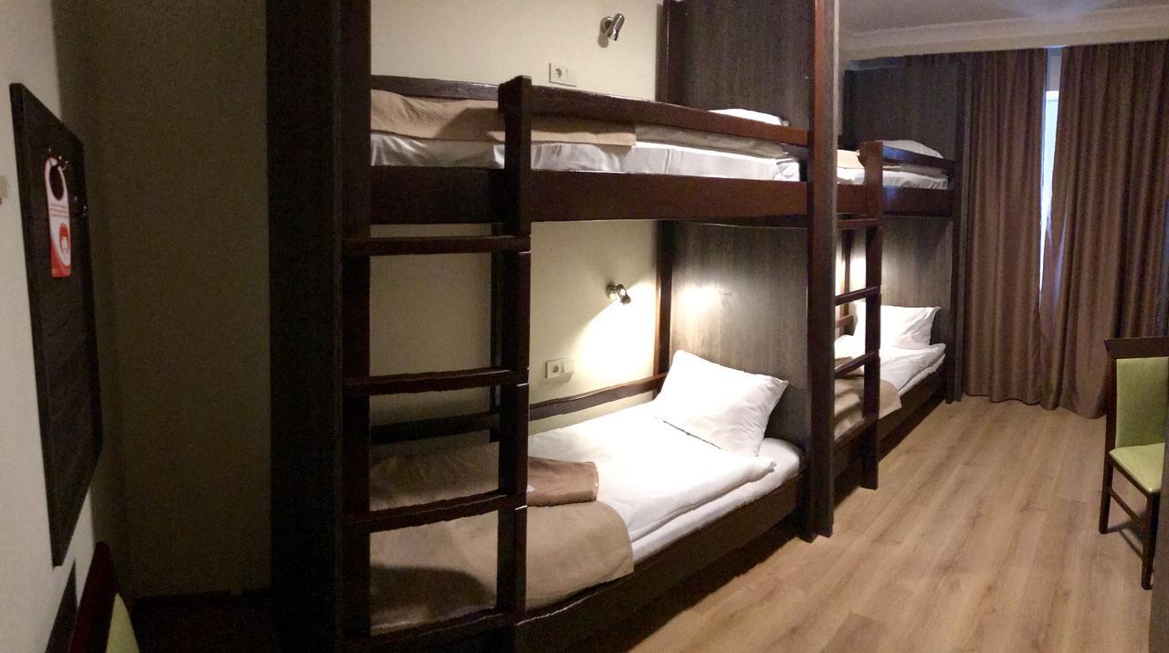 Non-stop Economy Bed & Breakfast Boryspil
