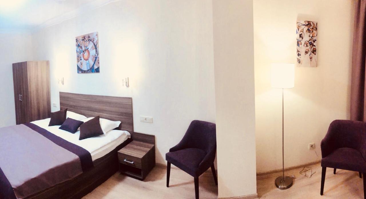 Non-stop Economy Bed & Breakfast Boryspil